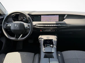 Fahrzeugbild DS AUTOMOBILES 4 1.2 Hybrid Ligne Noire