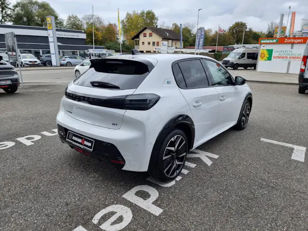 Peugeot 208 e-GT