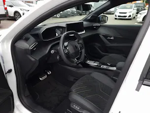 Peugeot 208 e-GT