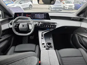 Peugeot 3008 1.2 Hybrid Allure