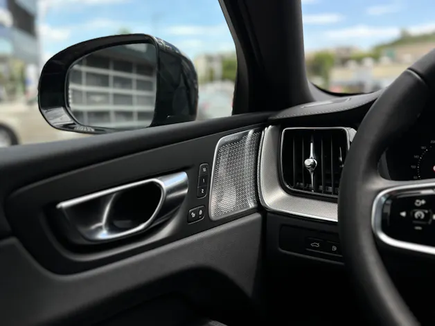 Volvo XC60 2.0 T8 TE Black Edition eAWD