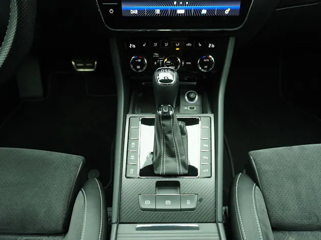Škoda Superb Combi 2.0 TSI DSG Sport Line 4x4