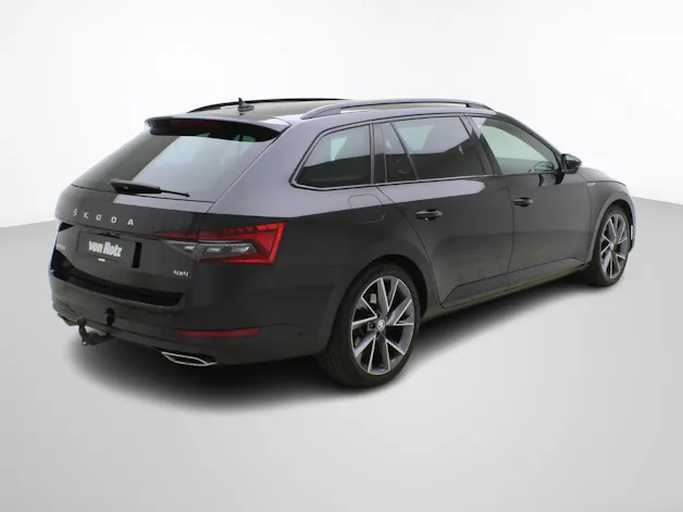 Škoda Superb Combi 2.0 TSI DSG Sport Line 4x4