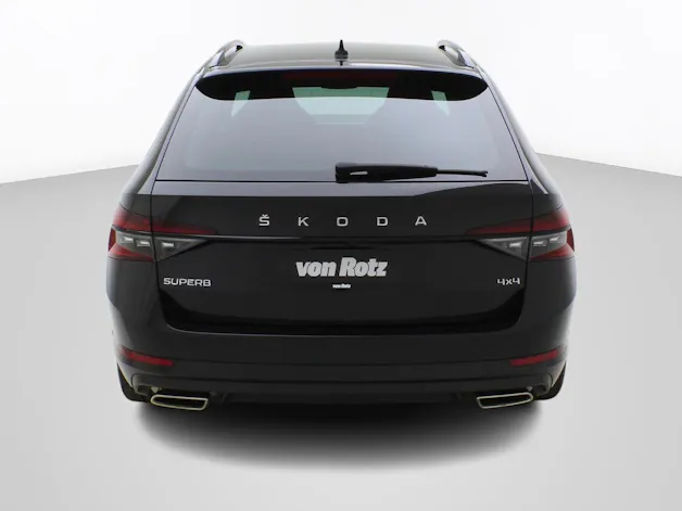 Škoda Superb Combi 2.0 TSI DSG Sport Line 4x4