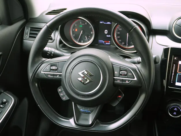 Suzuki Swift 1.2 Piz Sulai Top Hybrid 4x4