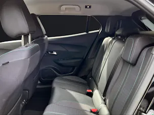 Peugeot 2008 1.5 BlueHDi 130 Allure Pack