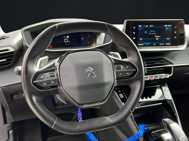 Peugeot 2008 1.5 BlueHDi 130 Allure Pack