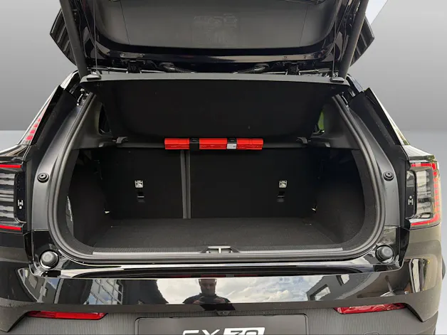 Volvo EX30 CC E60 Twin Performance AWD