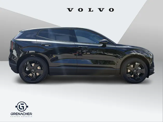 Volvo EX30 E60 Plus Swiss Black Edition