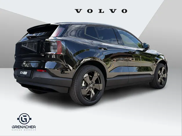 Volvo EX30 E60 Plus Swiss Black Edition