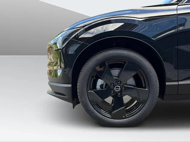 Volvo EX30 E60 Plus Swiss Black Edition