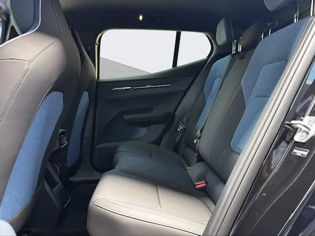 Volvo EX30 E60 Plus Swiss Black Edition