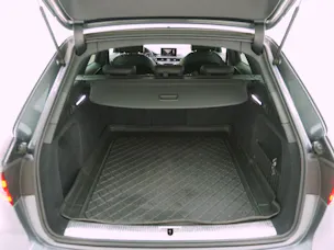 AUDI A4 Avant 2.0 TDI S line quattro S-Tronic