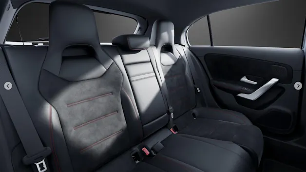 Mercedes-Benz A 220 4Matic 8G-DCT