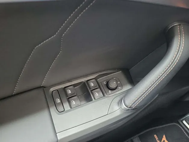 Cupra Leon ST 1.4 eHybrid DSG Inicio