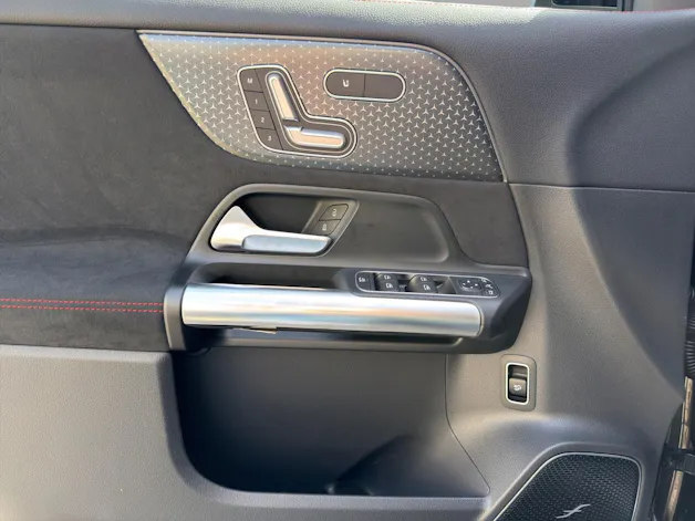 Mercedes-Benz EQA 350 66,5 kWh 4Matic Excellence