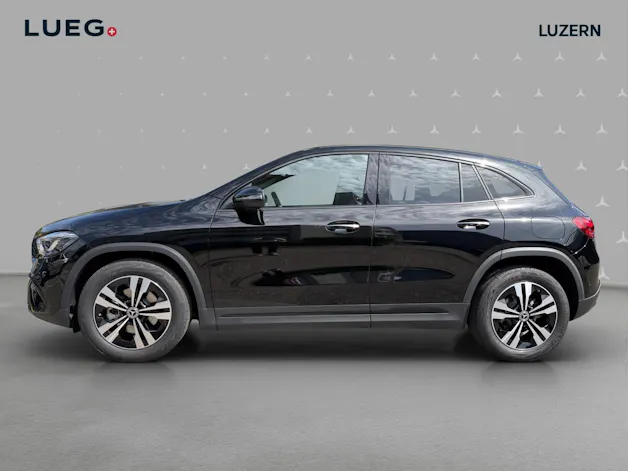 Mercedes-Benz GLA 200 Night Star 7G-DCT