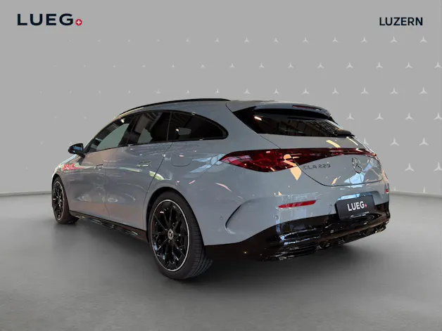 Mercedes-Benz CLA Shooting Brake 220 4Matic 8G-DCT