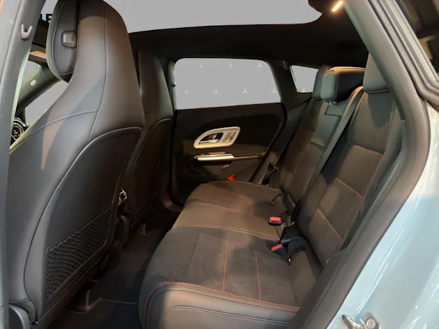 Mercedes-Benz CLA Shooting Brake 220 4Matic 8G-DCT