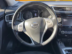 Nissan Qashqai 1.6 dCi tekna Xtronic CVT " DOMMAGE CARROSSERIE "