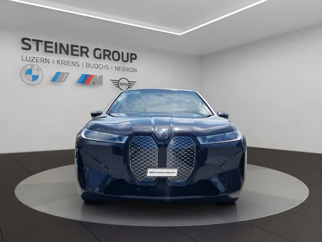 BMW iX xDrive40