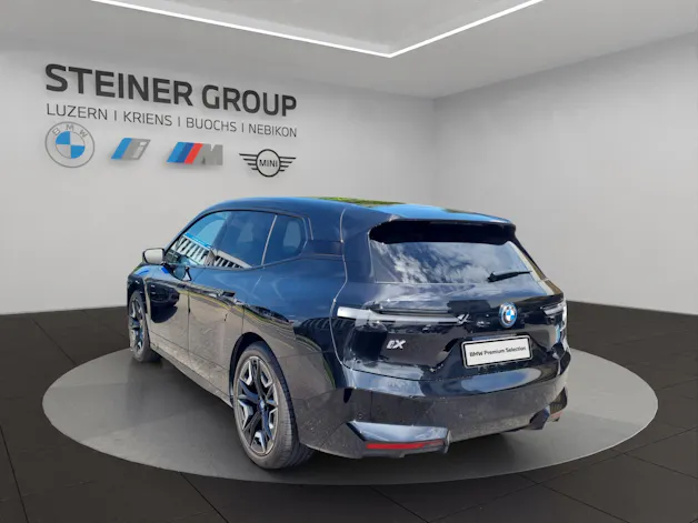 BMW iX xDrive40