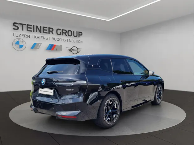 BMW iX xDrive40