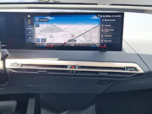 BMW iX xDrive40