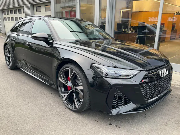 Audi RS6 Avant 4.0 TFSI V8 quattro ***NEUPREIS 190'900 SFR***