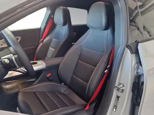 Mercedes-Benz CLA Shooting Brake 220 4Matic 8G-DCT