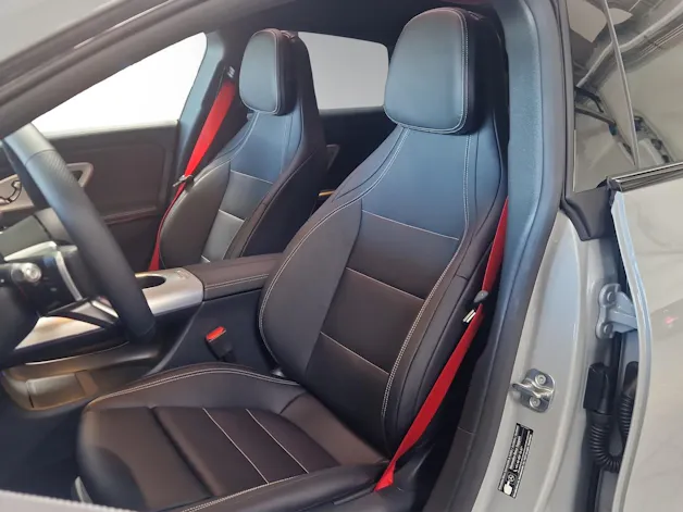 Mercedes-Benz CLA Shooting Brake 220 4Matic 8G-DCT