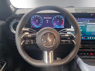 Mercedes-Benz CLA Shooting Brake 220 4Matic 8G-DCT