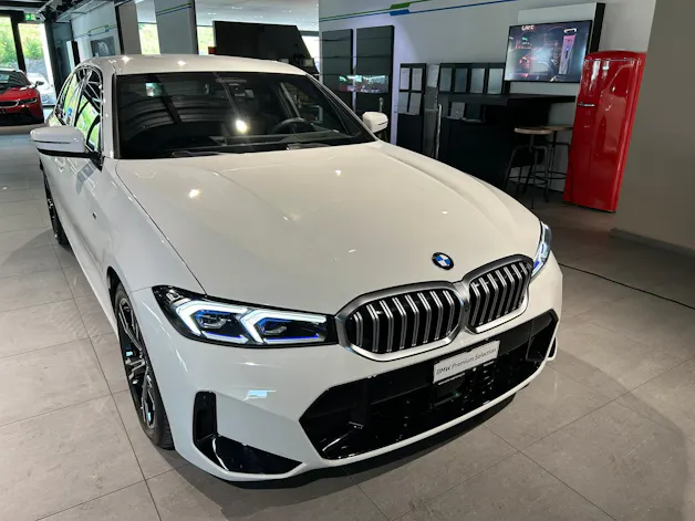 BMW 320d xDrive 48V Steptronic M Sport