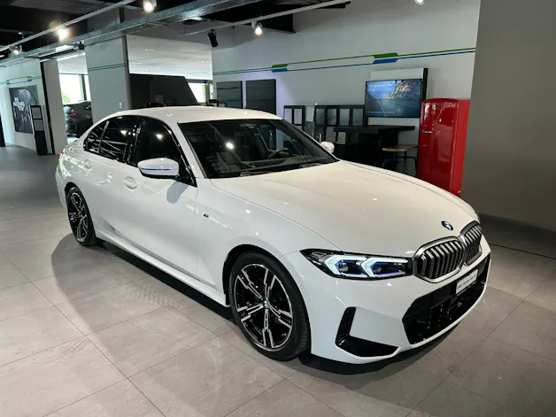 BMW 320d xDrive 48V Steptronic M Sport
