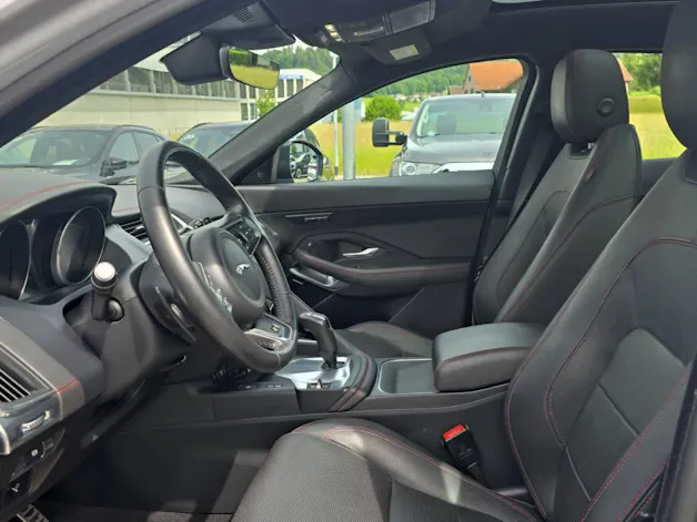Jaguar E-Pace 2.0 T 250 First Edition AWD