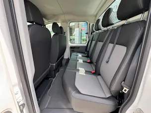 VW Crafter 35 2.0 TDI Entry Doppelkabine