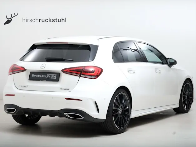 Mercedes-Benz A 250 4Matic AMG Line 4Matic 7G-DCT