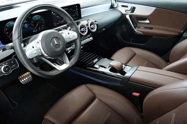 Mercedes-Benz A 250 4Matic AMG Line 4Matic 7G-DCT