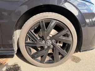 VW Golf Variant 2.0 TSI R-Line DSG 4Motion