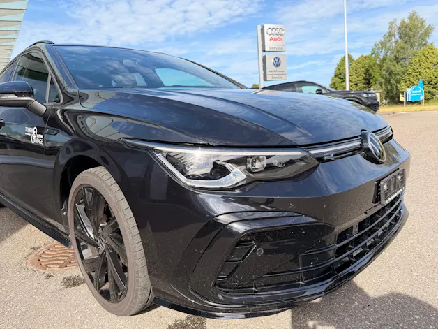 VW Golf Variant 2.0 TSI R-Line DSG 4Motion