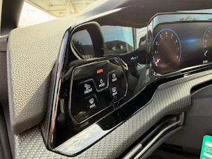 VW Golf Variant 2.0 TSI R-Line DSG 4Motion