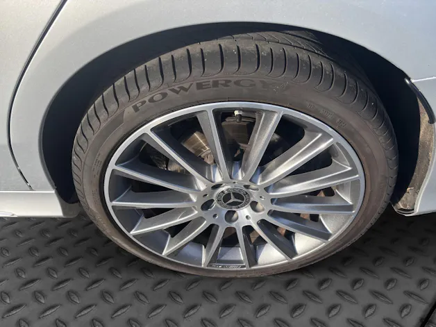 Mercedes-Benz C 200 Swiss Star AMG Line 4M 9G-Tronic