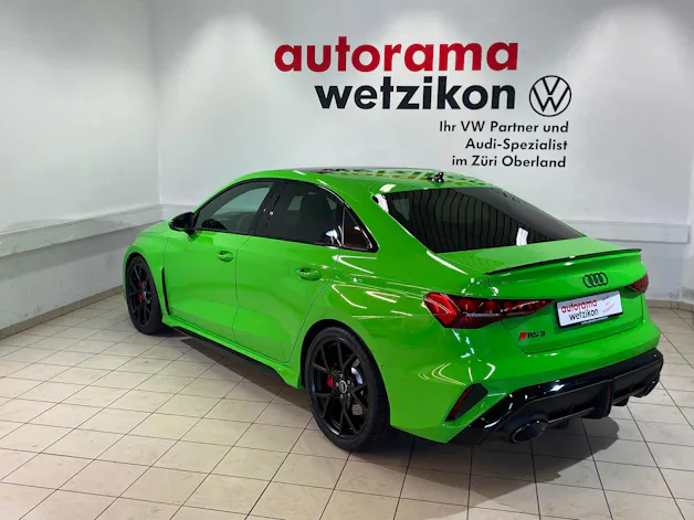 Audi RS3 Limousine 2.5 TSI quattro S-tronic