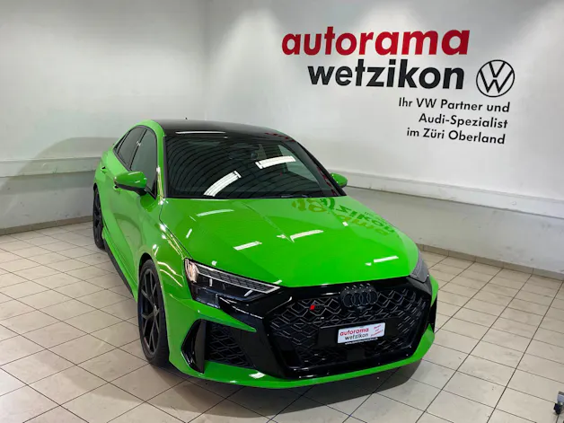 Audi RS3 Limousine 2.5 TSI quattro S-tronic