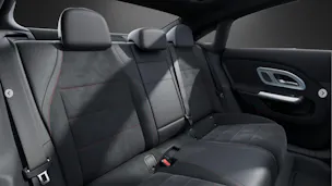 Mercedes-Benz CLA 220 4Matic 8G-DCT