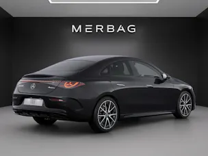 Mercedes-Benz CLA 220 4Matic 8G-DCT