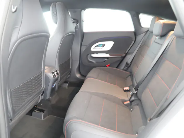 Mercedes-Benz CLA SB 220 4M 8G-DCT
