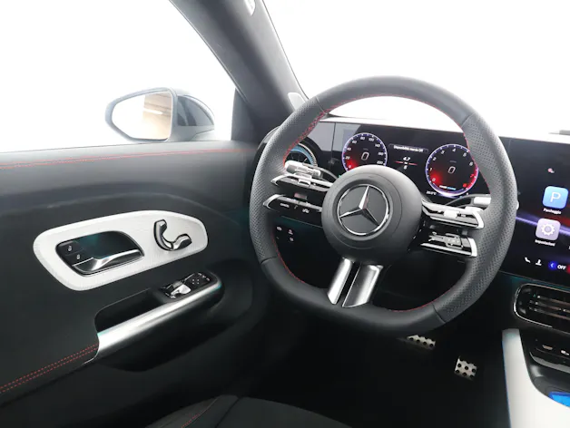 Mercedes-Benz CLA SB 220 4M 8G-DCT