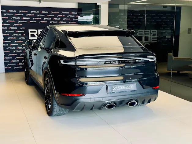 Porsche Cayenne Coupé Turbo E-Hybrid GT Tiptronic