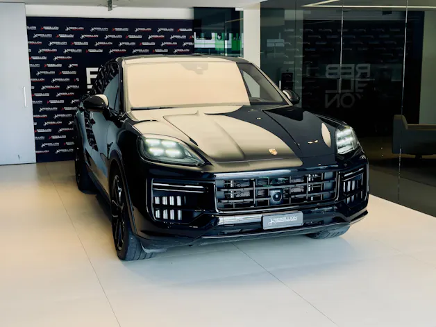 Porsche Cayenne Coupé Turbo E-Hybrid GT Tiptronic